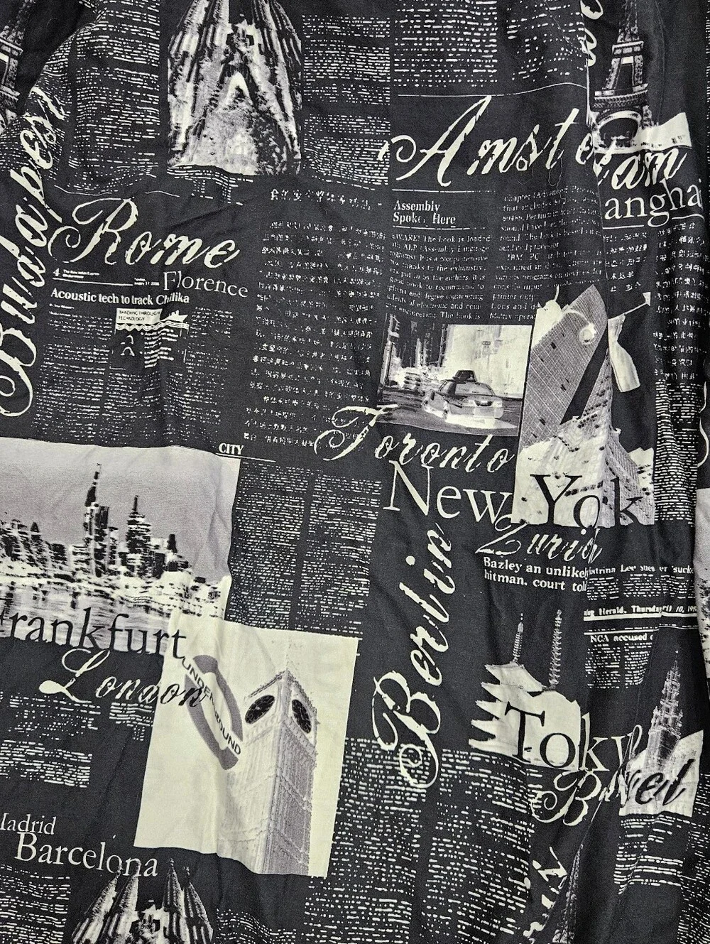 Alamode Bedlam Passport Paris London Black White TWIN Duvet Reversible Cotton